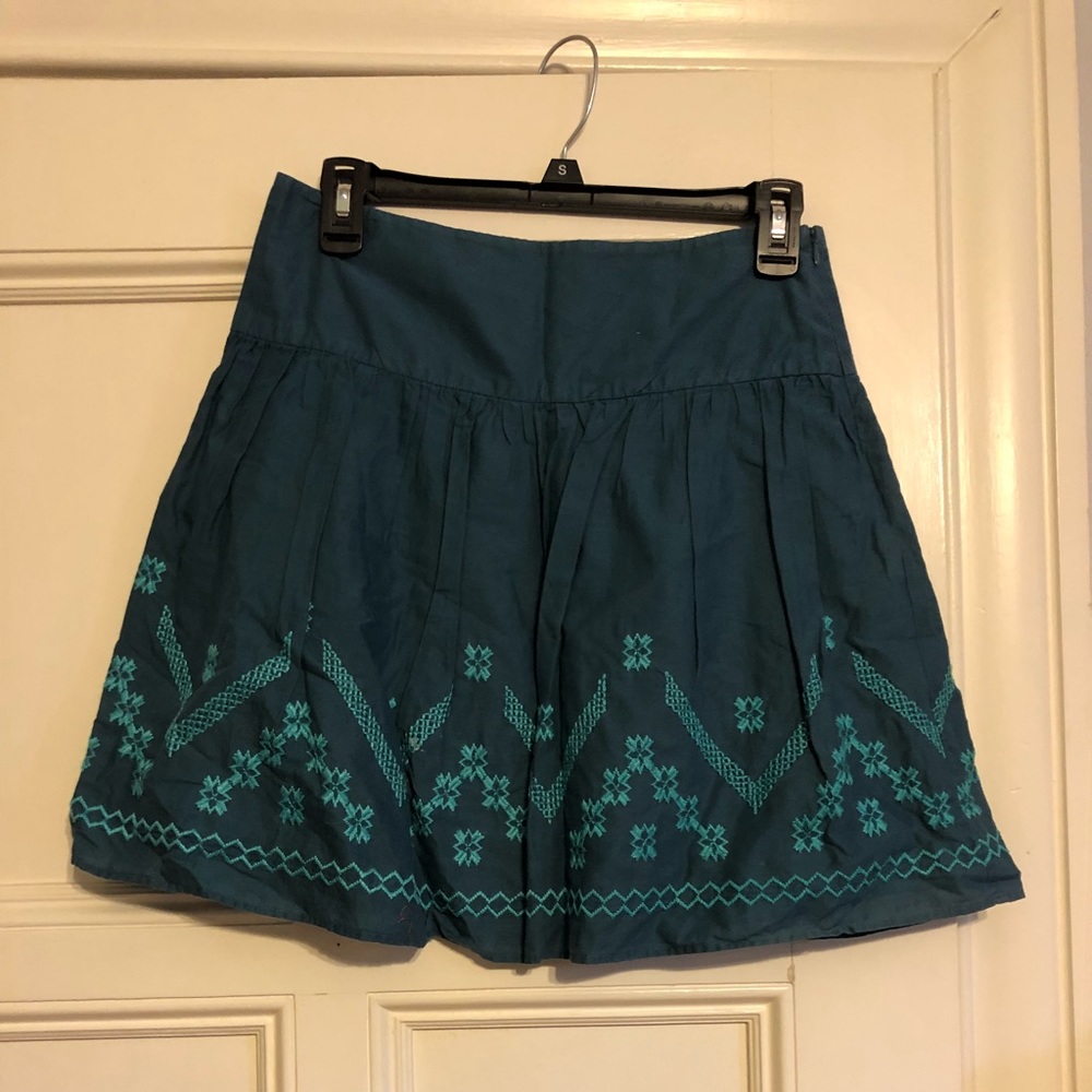 Women’s skirt